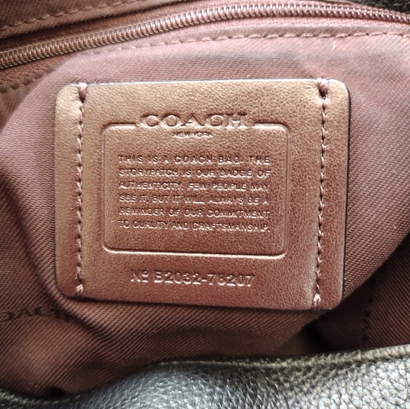 COACH Black Tabby Hobo Crossbody Bag - Picture 11 of 17